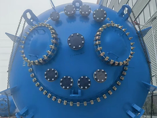 유리라이닝 반응기,  폐쇄형