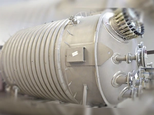 하프파이프 재킷형 원자로(티타늄)